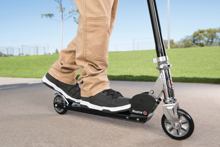 Razor S Kick Folding Lifestyle 1